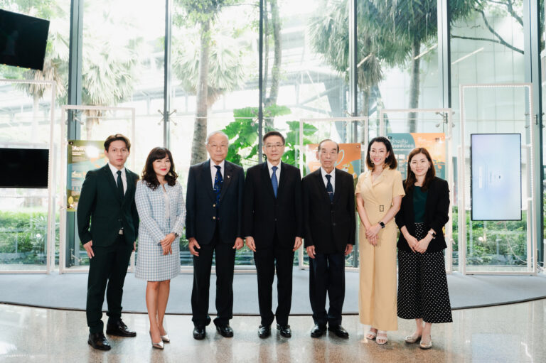 มูลนิธิโรคหืดแห่งประเทศไทยร่วมกับเบอริงเกอร์ อินเกลไฮม์ (ไทย) จำกัด เสนอ “The lung Run วิ่งเร็ว ฉับไว ห่างไกล COPD” สื่อการเรียนรู้บนสมาร์ทโฟน ในวันรณรงค์โรคปอดอุดกั้นเรื้อรังโลกเพื่อประชาชน