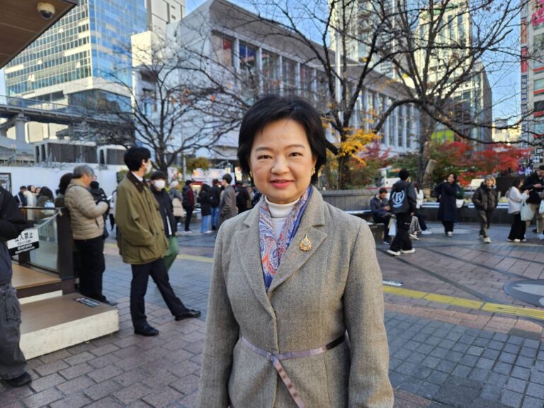 พาณิชย์ แนะผู้ประกอบการไทยจับตาตลาดรถยนต์ EV ในกัมพูชา หลังรัฐบาลหนุนลงทุนสถานีชาร์จไฟฟ้าในกัมพูชา