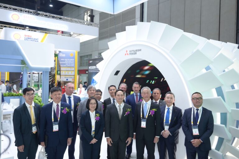 Enlit Asia 2025 เปิดฉากแล้วที่กรุงเทพฯ จุดประกายการสนทนาเชิงลึก  เกี่ยวกับการเปลี่ยนผ่านพลังงานในภูมิภาคอาเซียน  ผู้นำอุตสาหกรรม ผู้กำหนดนโยบาย และผู้สร้างนวัตกรรมจากทั่วภูมิภาค มารวมพลังเพื่อเร่งสร้างสรรค์แนวทางความร่วมมือ ขับเคลื่อนอนาคตพลังงานที่ยั่งยืนและมั่นคงของอาเซียน